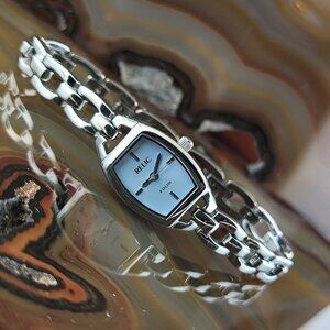 Womens Relic Silver Link Bracelet Watch ZR33468